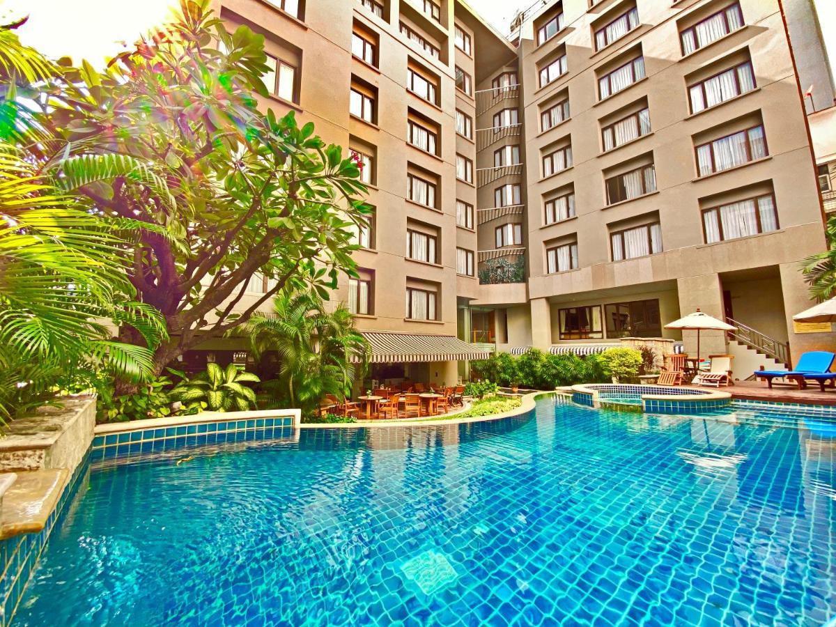 Silom Serene A Boutique Hotel Bangkok Exteriér fotografie